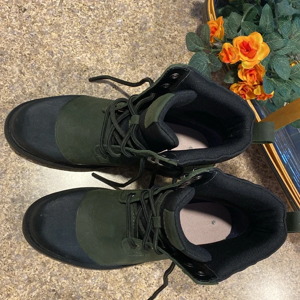 Johnston & Murphy Elemental Cap Boots (Missing Innersoles) 8.5M Work Boot Olive